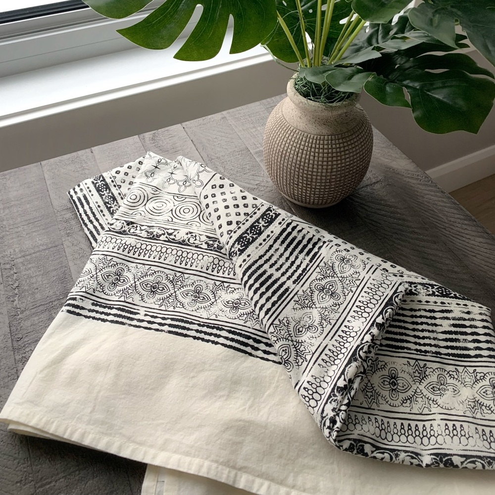 Cotton 6’9”x4’9” tablecloth by City Chic.